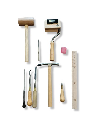 Kit "outils bois pour tapissier"